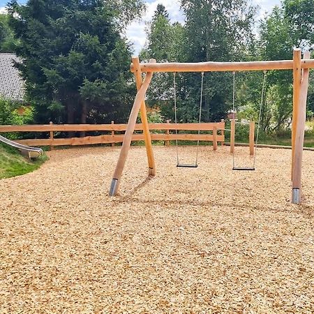 Fewo Sperlingskauz Mit Pool, Sauna & Hochschwarzwaldcard Schluchsee Dış mekan fotoğraf